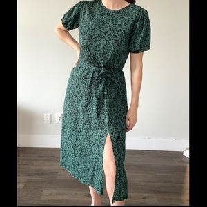 Zara floral puff sleeve midi dress